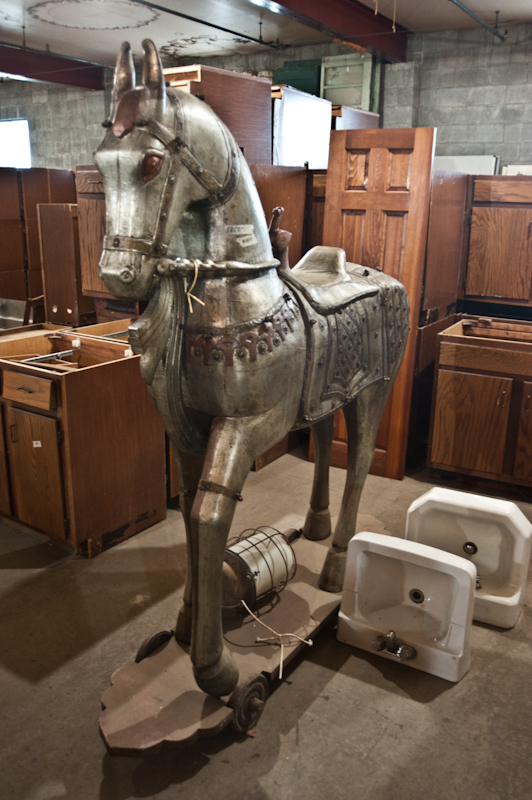 metal horse