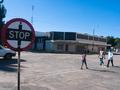 round stop sign